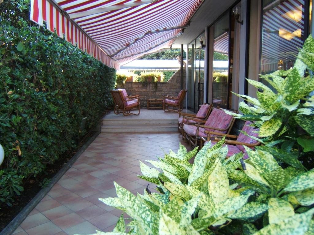 Hotel Matilde Marina di Massa Luaran gambar
